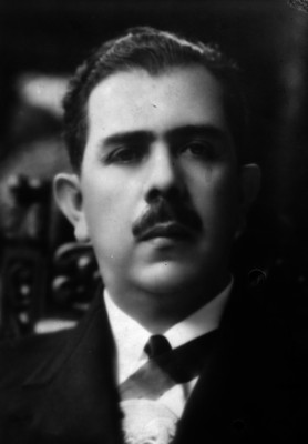 Lázaro Cárdenas, retrato