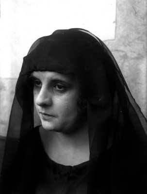 Luz González, retrato