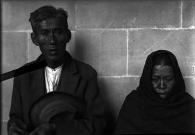 Ancianos detenidos, retrato