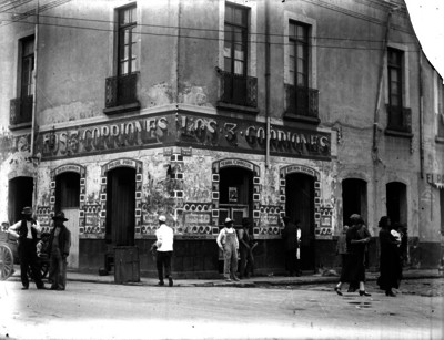 Pulquería "Los 3 gorriones"
