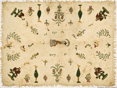 Dechado bordado con chaquira