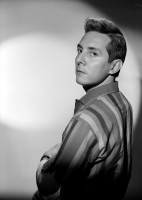 César Tirado, bailarín