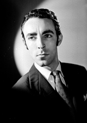 Julio Lucena, bailarín