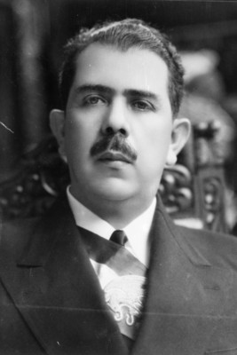 Lázaro Cárdenas del Río, presidente, retrato