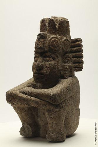 Escultura deidad o sobrenatural